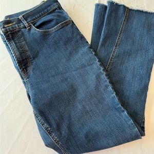 J. McLaughlin Ankle Cropped Blue Jeans